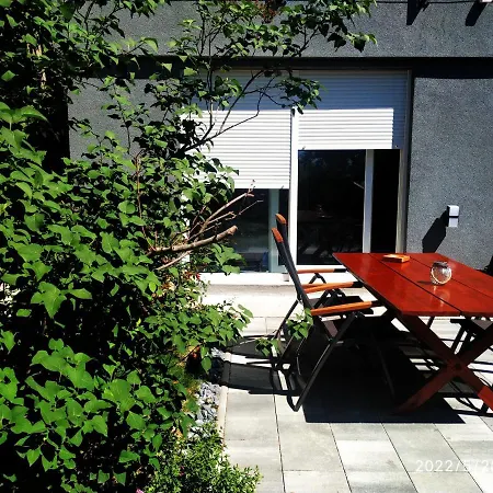 Marjan Rose Apartment